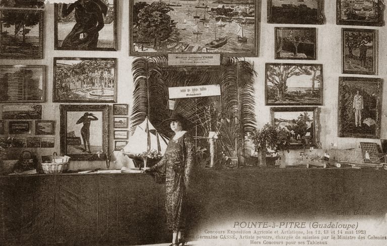 Stand de Germaine CASSE concours exposition artistique et agricole place de la victoire Pointe-a-Pitre Guadeloupe histoire patrimoine